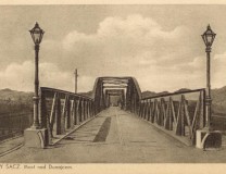 Przedwojenny most w kierunku dzielnicy Helena.
Archiwum R. Bobrowskiego.  
