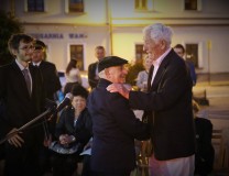 Uroczystość likwidacji getta w Nowym Sącz - 23 sierpnia 2016 r. Moniek po 74. latach spotkał Markusa Lustiga.
Fot. E. Mikołajczyk. 